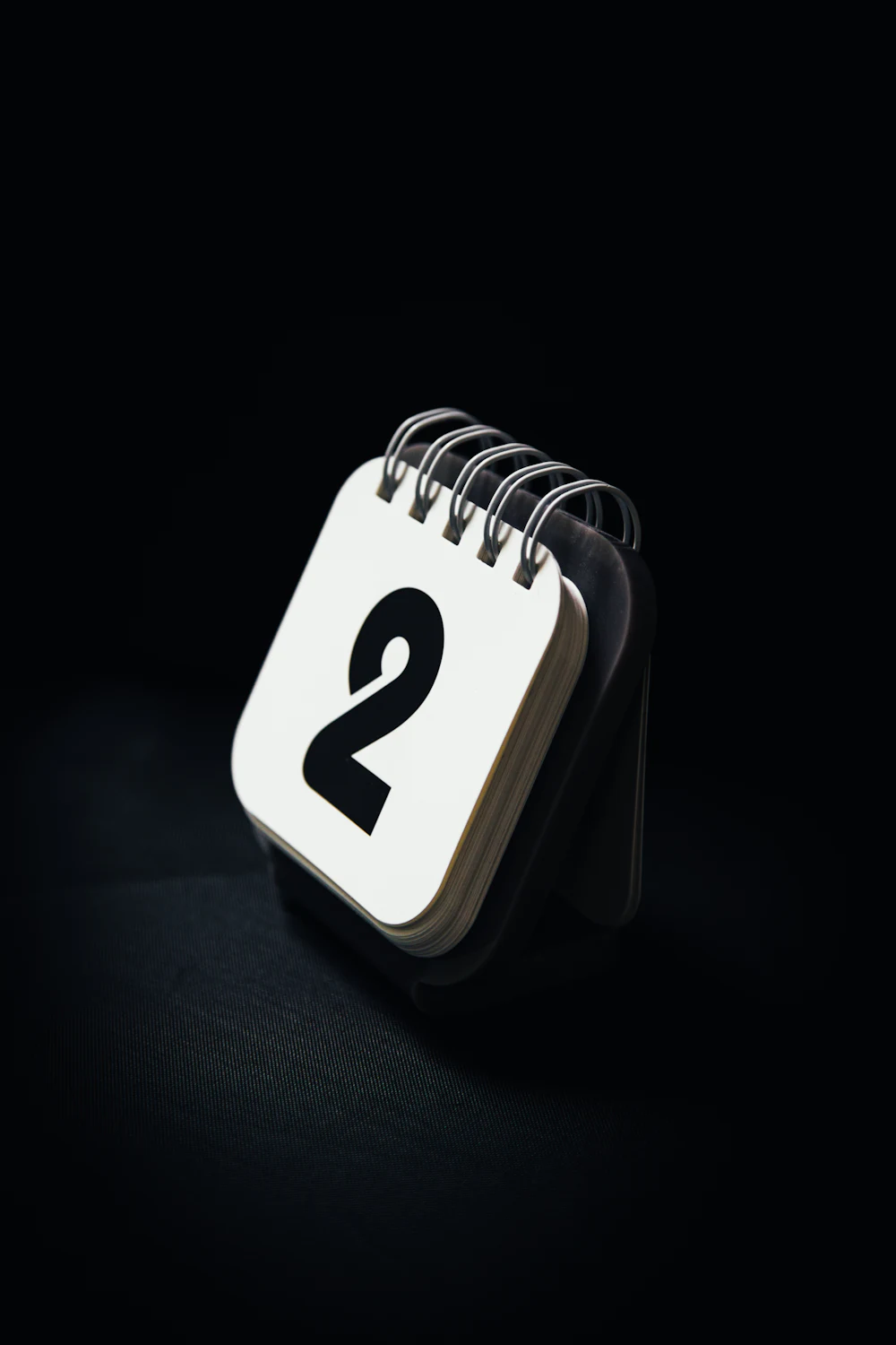 3D calendar for booking a meeting